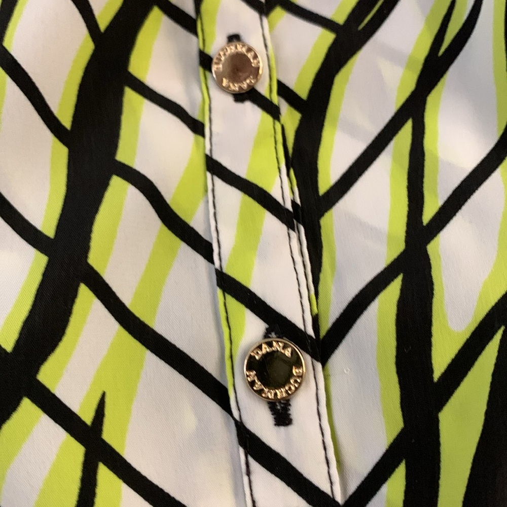 Dana Buchman Stylish Black and Green 3/4 sleeves Women's Top - Picture 3 of 9